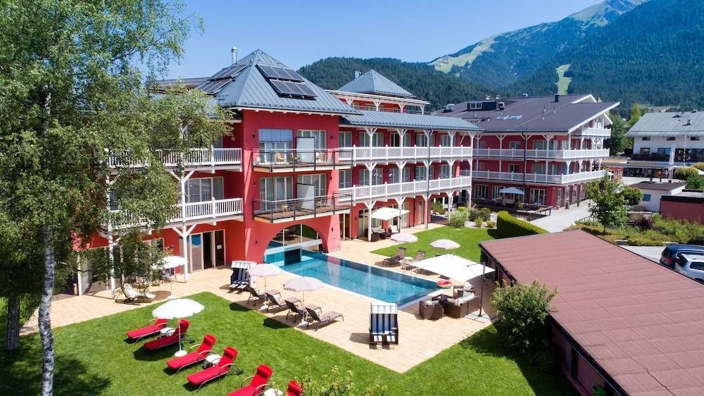 Das Hotel Eden - Das Aktiv- & Wohlfuehlhotel In Tirol Auf 1200M Hoehe Seefeld no Tirol Exterior foto